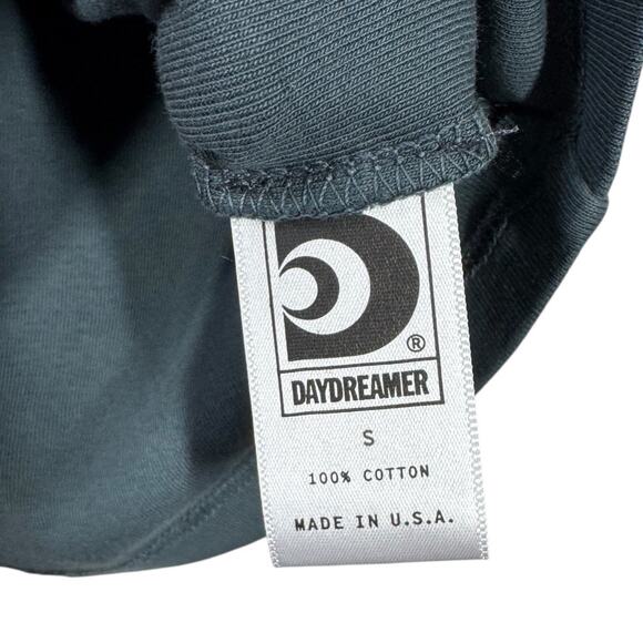 Daydreamer Love Stings Shrunken Tee Small Black Scorpion Graphic Retro Boho New - Picture 7 of 7